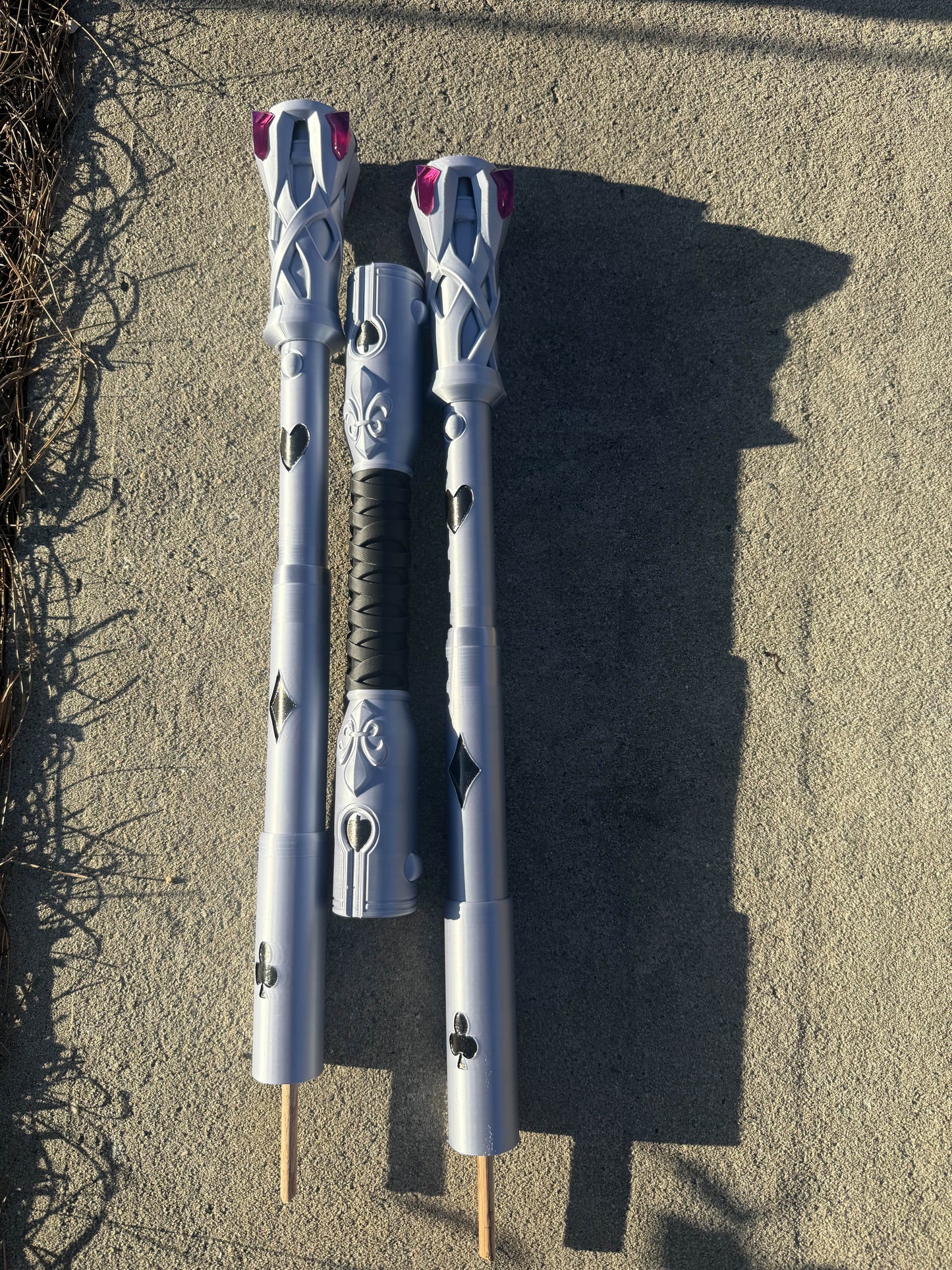 Gambit Staff – Marvel Rivals Inspired Prop (66” Full Size, 3-Piece Assembly)